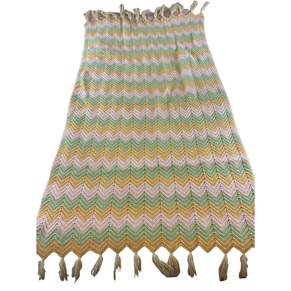 Hand Made Multi Color Rectangle Throw Tassled Blanket - 60 X 37